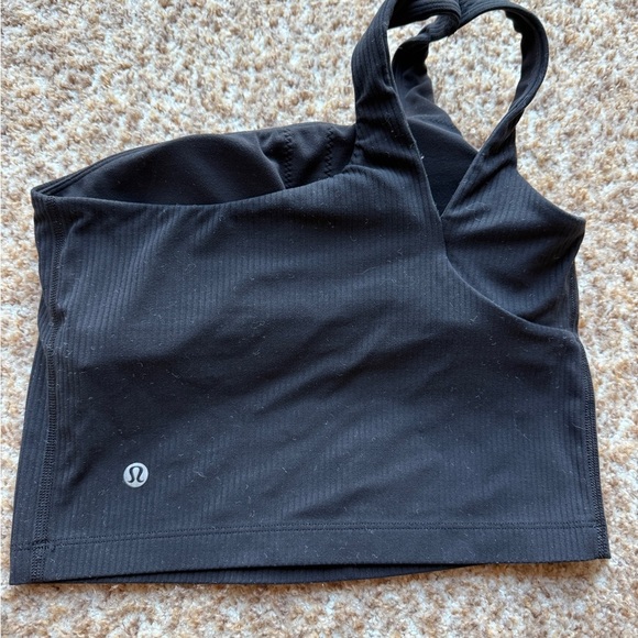 Lululemon Ribbed Nulu Asymmetrical Yoga Tank
Top in Black size 4 - Picture 3 of 6